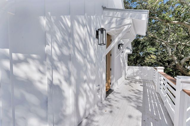 6 29th Avenue, Isle Of Palms, SC 29451