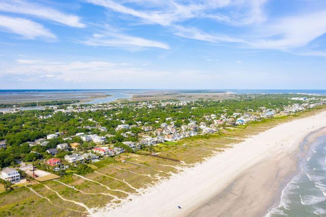 6 29th Avenue, Isle Of Palms, SC 29451