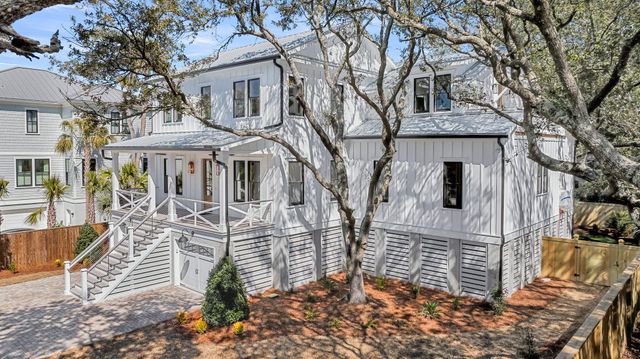 6 29th Avenue, Isle Of Palms, SC 29451