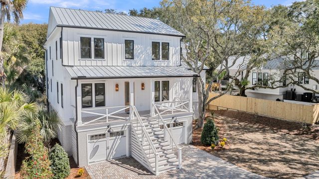 6 29th Avenue, Isle Of Palms, SC 29451