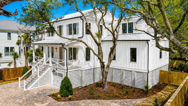 6 29th Avenue, Isle Of Palms, SC 29451