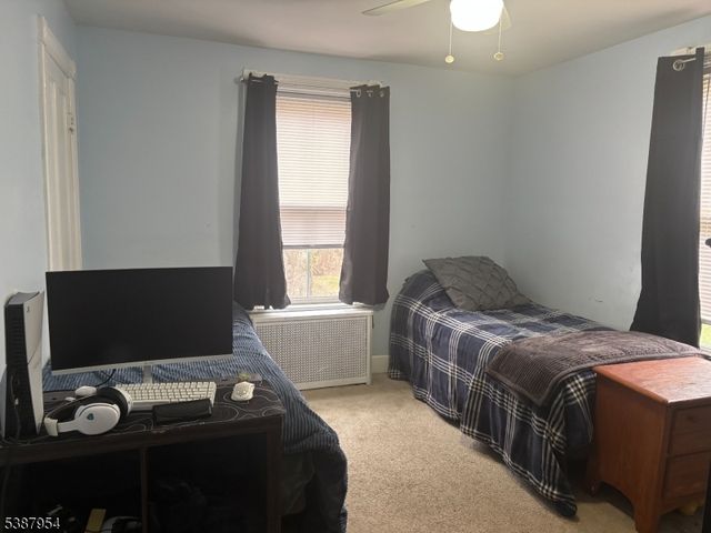 25 Park Ave, Flemington Boro, NJ 08822