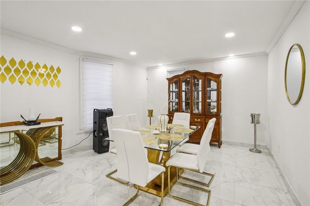 619 Dewey Avenue, Rochester, NY 14613