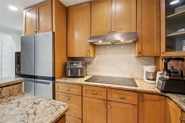 619 Dewey Avenue, Rochester, NY 14613