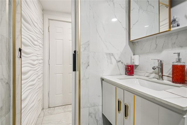 619 Dewey Avenue, Rochester, NY 14613