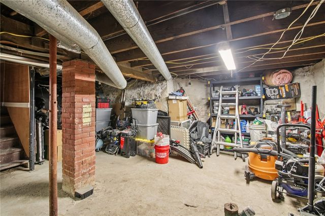 619 Dewey Avenue, Rochester, NY 14613