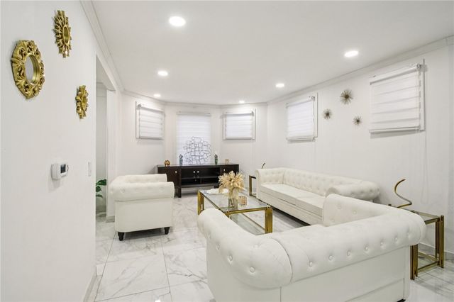 619 Dewey Avenue, Rochester, NY 14613