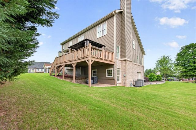 3827 Bay Orchard Lane, Loganville, GA 30052