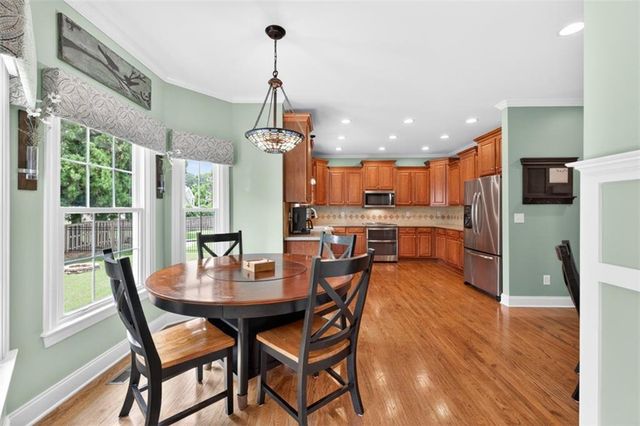 3827 Bay Orchard Lane, Loganville, GA 30052