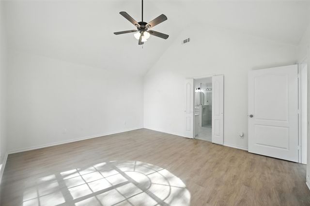 3719 Dahlia Drive, Grand Prairie, TX 75052