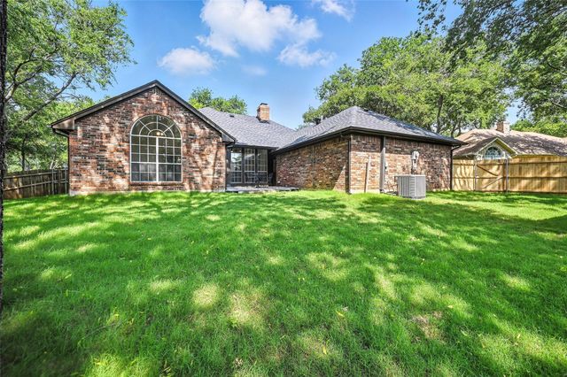 3719 Dahlia Drive, Grand Prairie, TX 75052