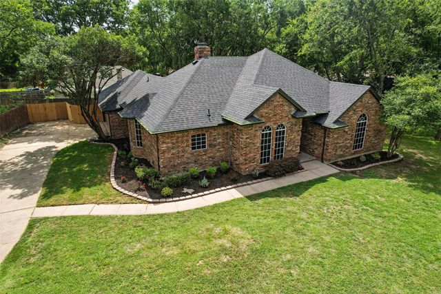 3719 Dahlia Drive, Grand Prairie, TX 75052