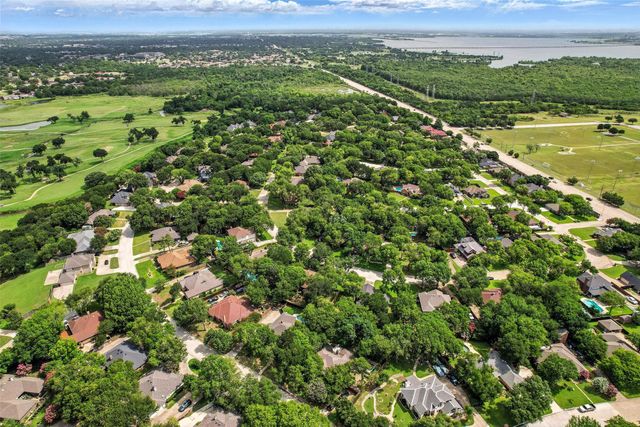3719 Dahlia Drive, Grand Prairie, TX 75052