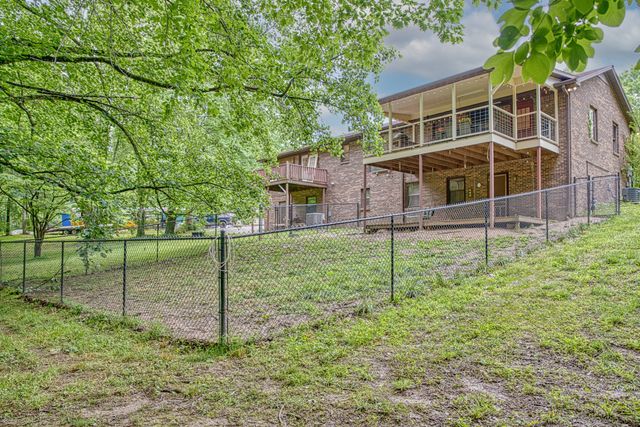 3847 Post Oak Cir, Cookeville, TN 38506