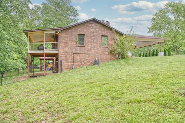 3847 Post Oak Cir, Cookeville, TN 38506