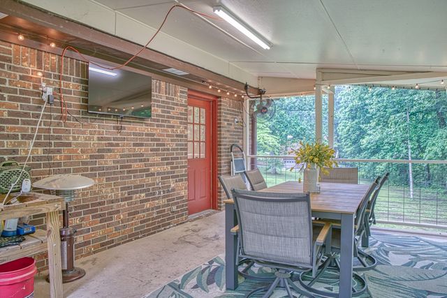 3847 Post Oak Cir, Cookeville, TN 38506
