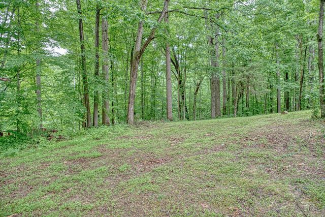 3847 Post Oak Cir, Cookeville, TN 38506