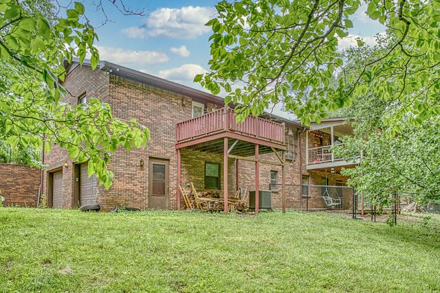 3847 Post Oak Cir, Cookeville, TN 38506