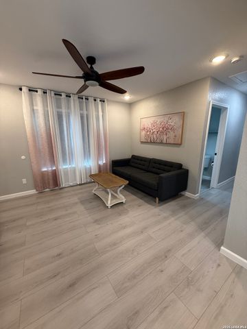 2819 pine, San Antonio, TX 78210