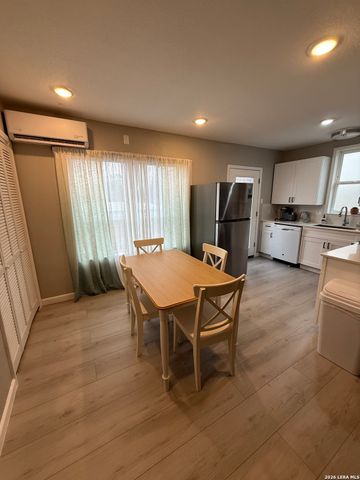 2819 pine, San Antonio, TX 78210