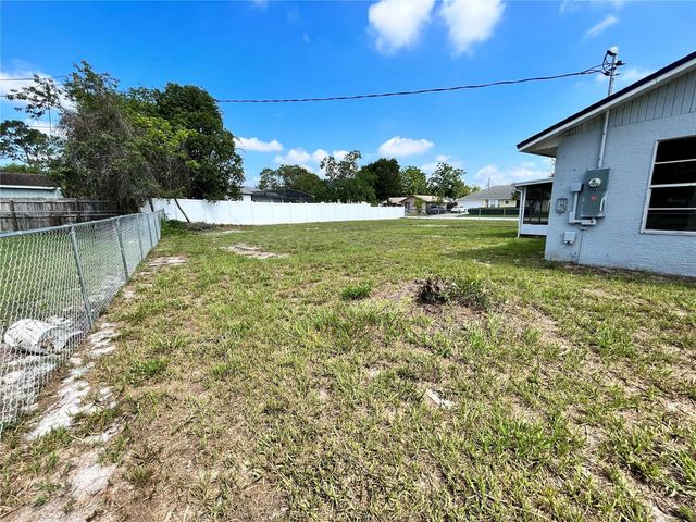 1494 COURTLAND BOULEVARD, Deltona, FL 32738