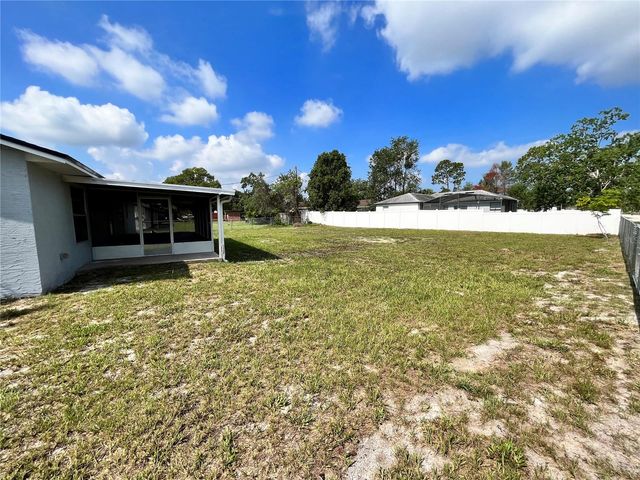 1494 COURTLAND BOULEVARD, Deltona, FL 32738