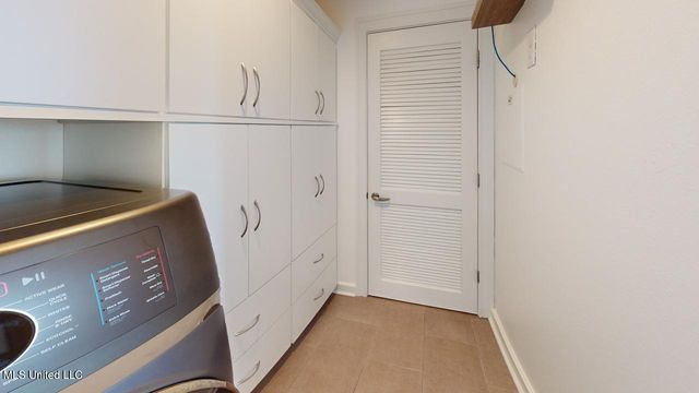 2060 Beach Boulevard, 1603, Biloxi, MS 39531