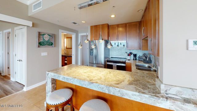 2060 Beach Boulevard, 1603, Biloxi, MS 39531