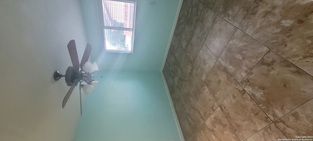 5810 WOODHILL, San Antonio, TX 78218