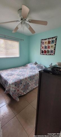 5810 WOODHILL, San Antonio, TX 78218