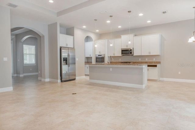906 VICTORIA HILLS DRIVE S, Deland, FL 32724