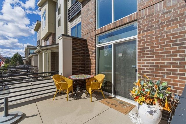 2220 W Summit Pkwy, Spokane, WA 99201