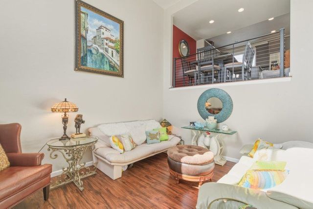 2220 W Summit Pkwy, Spokane, WA 99201