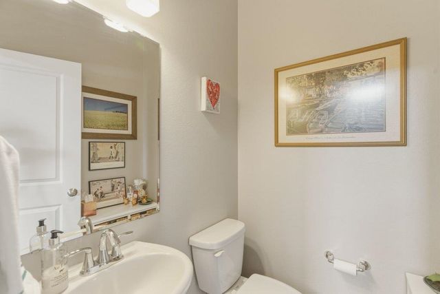 2220 W Summit Pkwy, Spokane, WA 99201