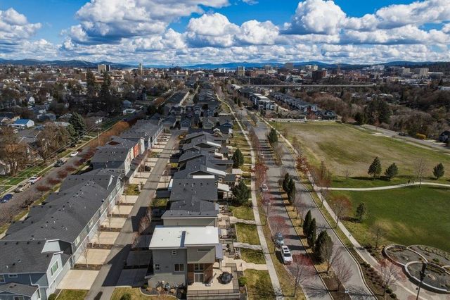 2220 W Summit Pkwy, Spokane, WA 99201