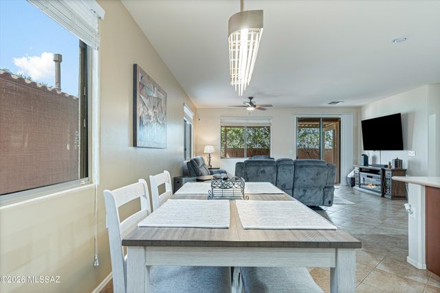 10124 S Gold Wagon Way, Vail, AZ 85641