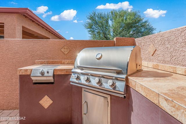 10124 S Gold Wagon Way, Vail, AZ 85641