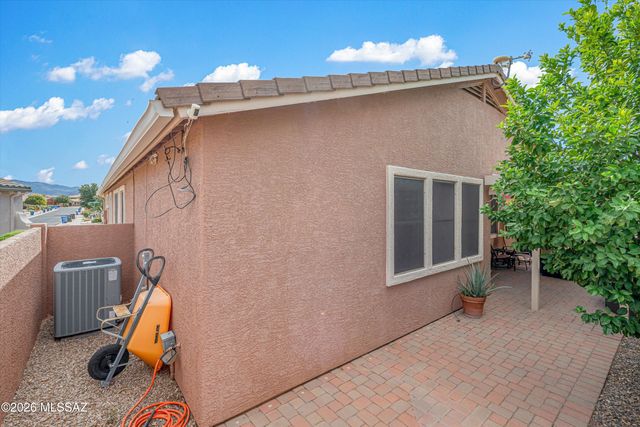 10124 S Gold Wagon Way, Vail, AZ 85641