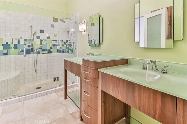 1115 19th, Santa Monica, CA 90403