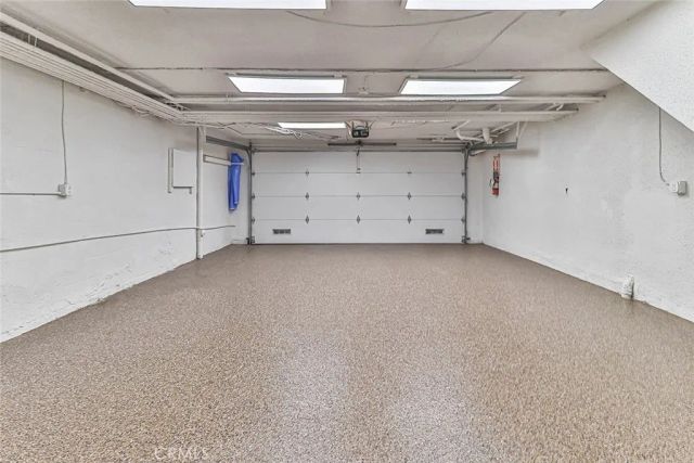 1115 19th, Santa Monica, CA 90403