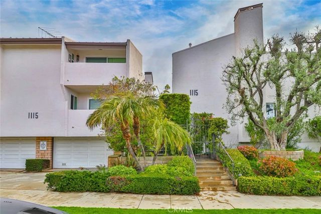 1115 19th, Santa Monica, CA 90403