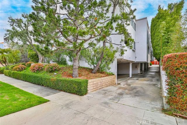 1115 19th, Santa Monica, CA 90403