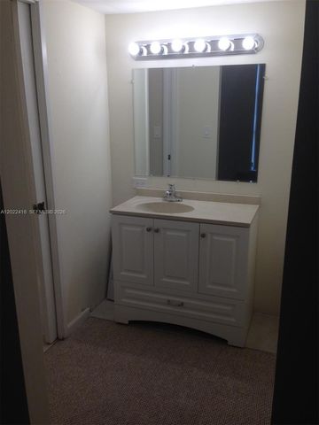 16909 N Bay Rd 520, Sunny Isles Beach, FL 33160