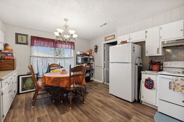 4901 Highway 52, W, Lafayette, TN 37083