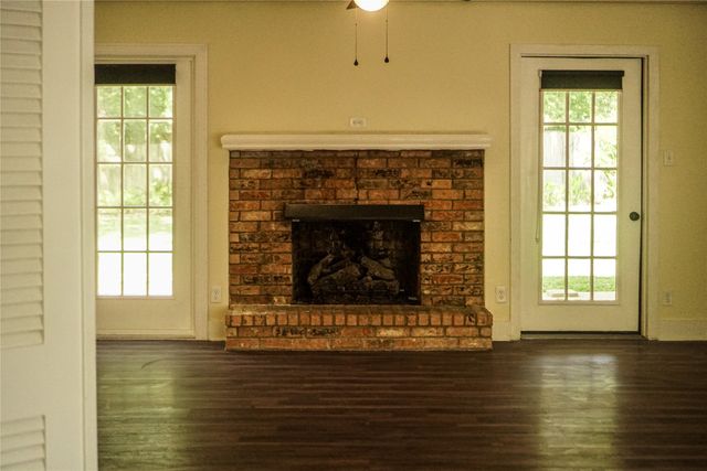 367 Pecan Street, Van, TX 75790