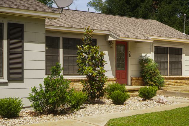 367 Pecan Street, Van, TX 75790