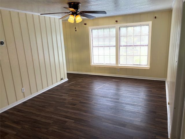 367 Pecan Street, Van, TX 75790