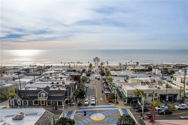 221 30th Street, Manhattan Beach, CA 90266