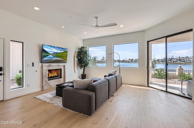 8270 N HAYDEN Road 1010, Scottsdale, AZ 85258