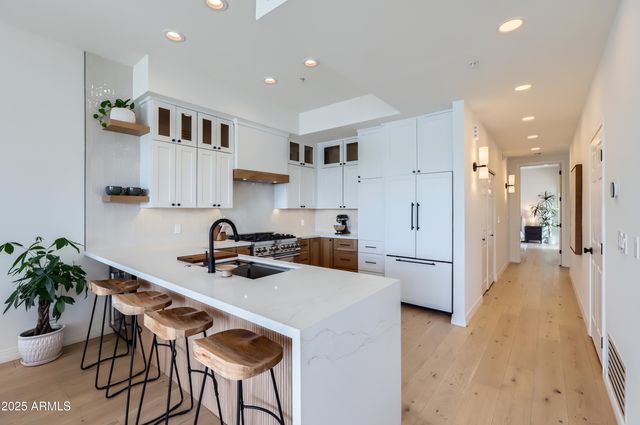 8270 N HAYDEN Road 1010, Scottsdale, AZ 85258